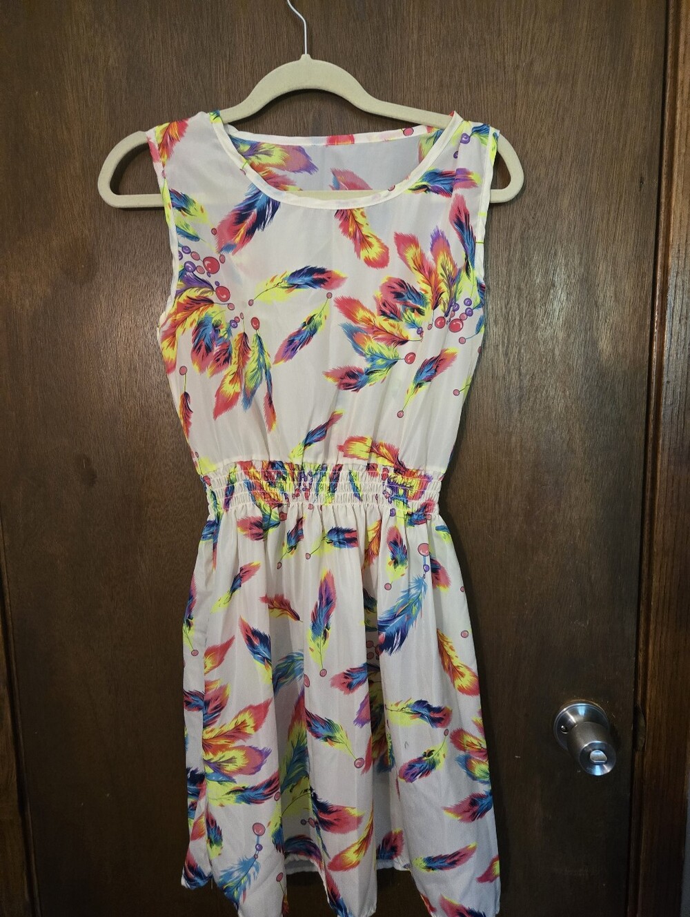 White Sleeveless Dress with Multi-Color Feather Print Medium